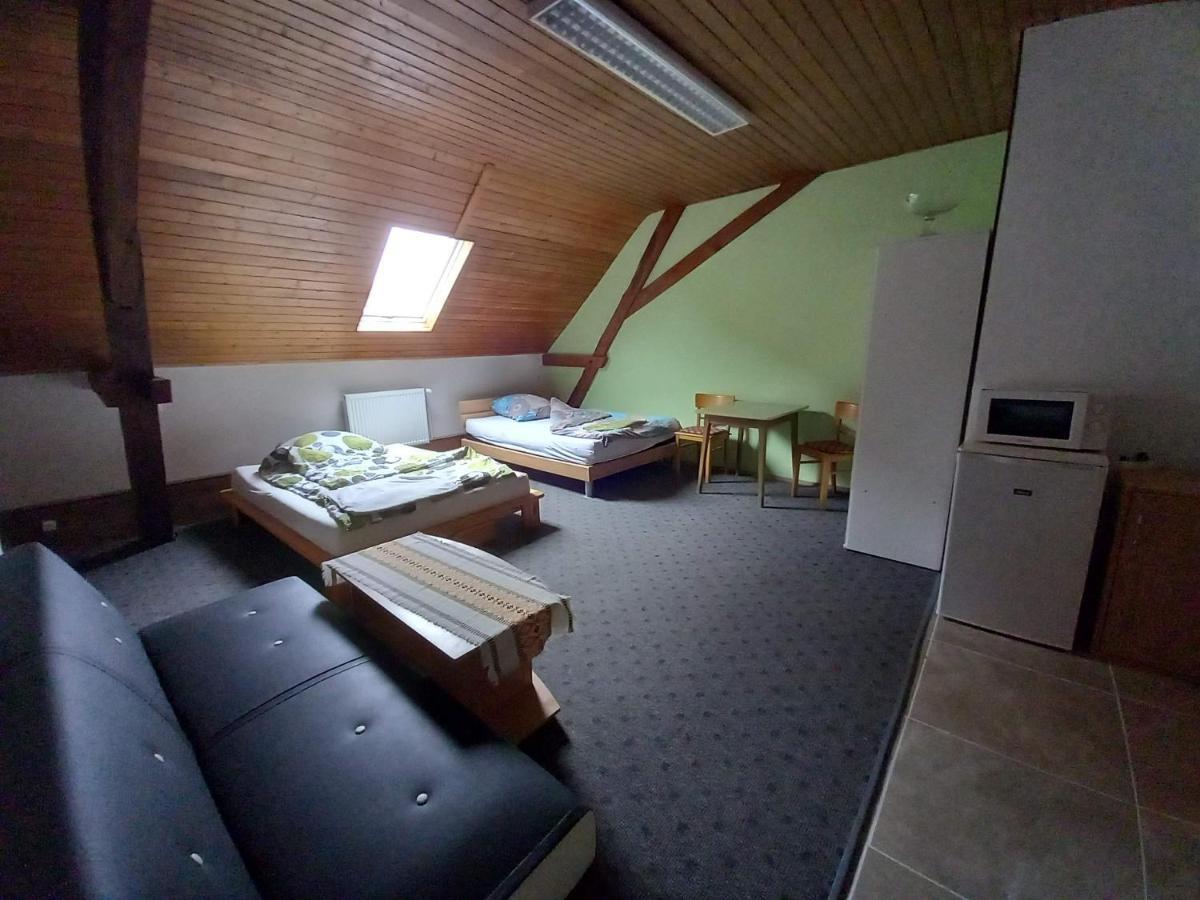Pension Dingolshausen Екстериор снимка