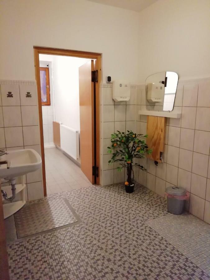 Pension Dingolshausen Екстериор снимка