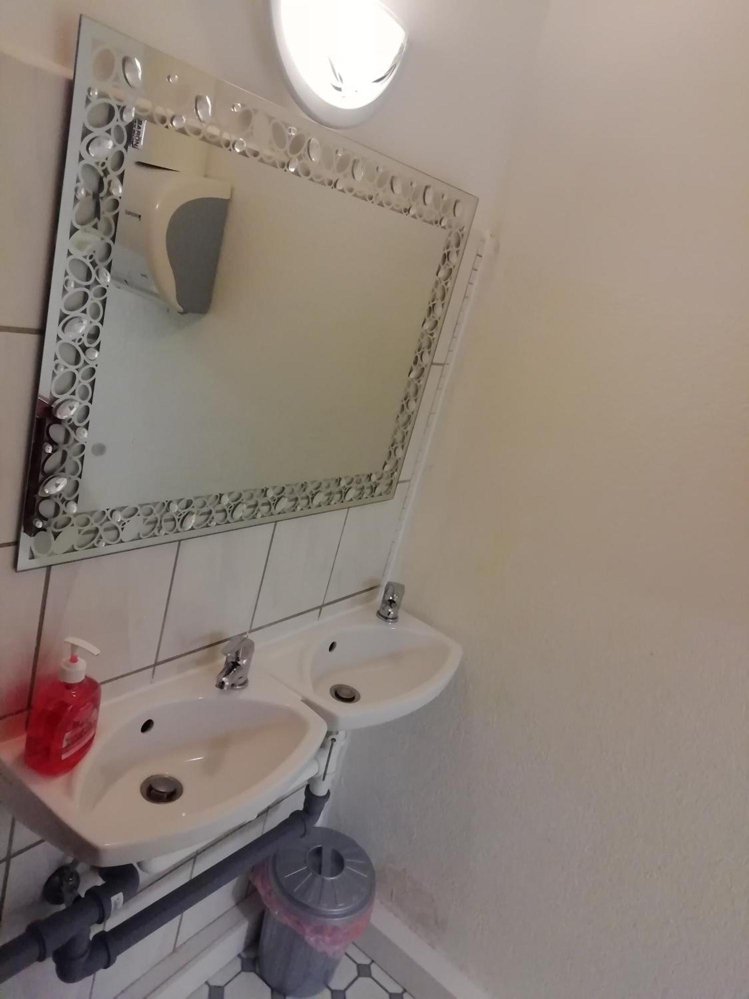 Pension Dingolshausen Екстериор снимка