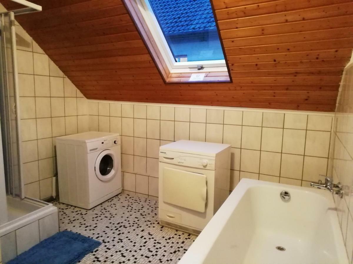 Pension Dingolshausen Екстериор снимка