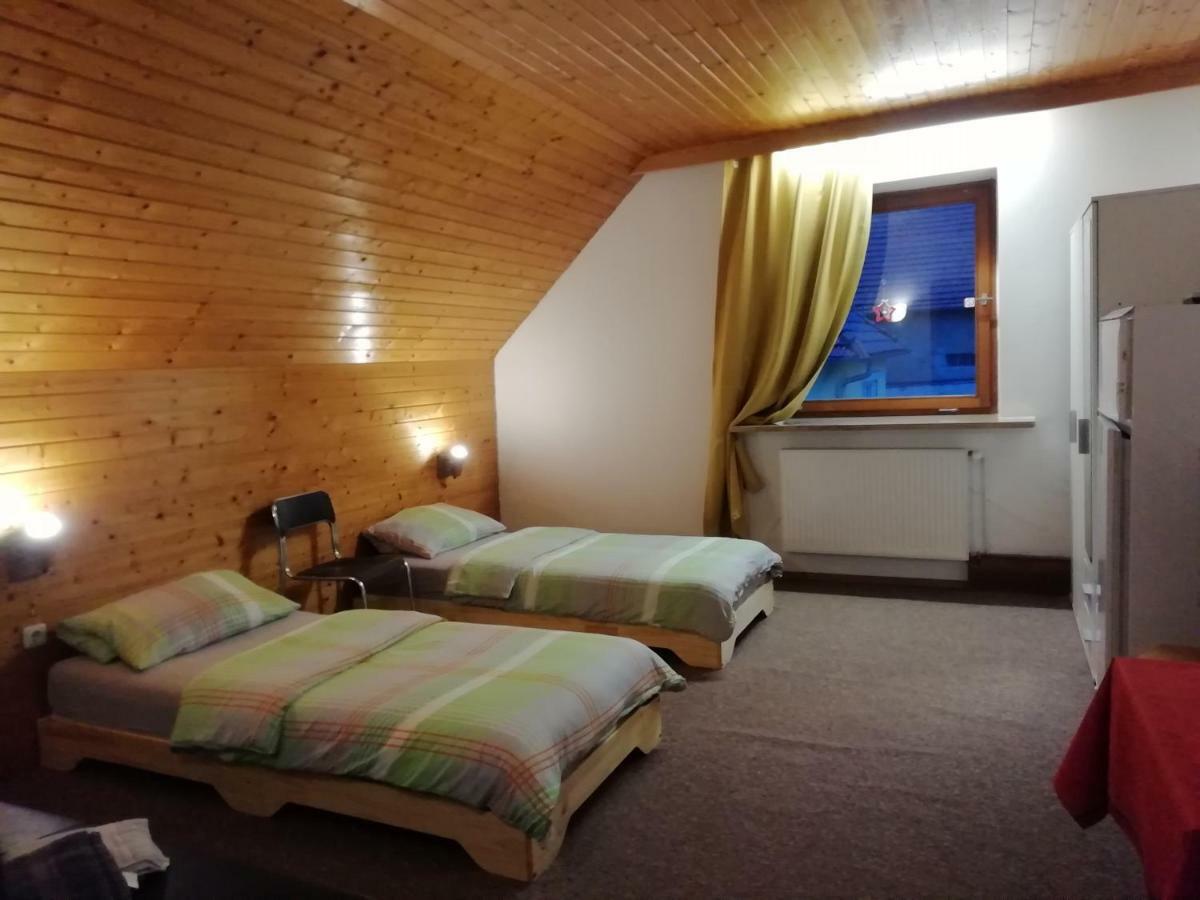 Pension Dingolshausen Екстериор снимка