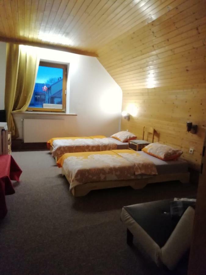 Pension Dingolshausen Екстериор снимка