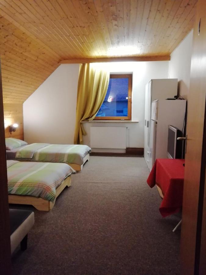 Pension Dingolshausen Екстериор снимка